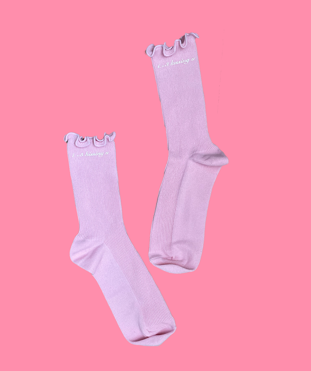 i <3 kissing u socks